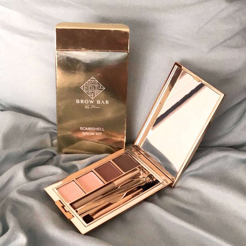 BNIB Brow Bar By Reema Bombshell Brow Kit - light